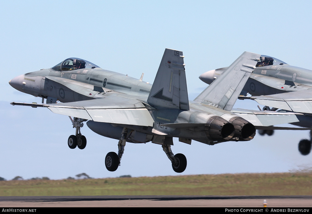 Aircraft Photo of A21-9 | McDonnell Douglas F/A-18A Hornet | Australia - Air Force | AirHistory.net #121264