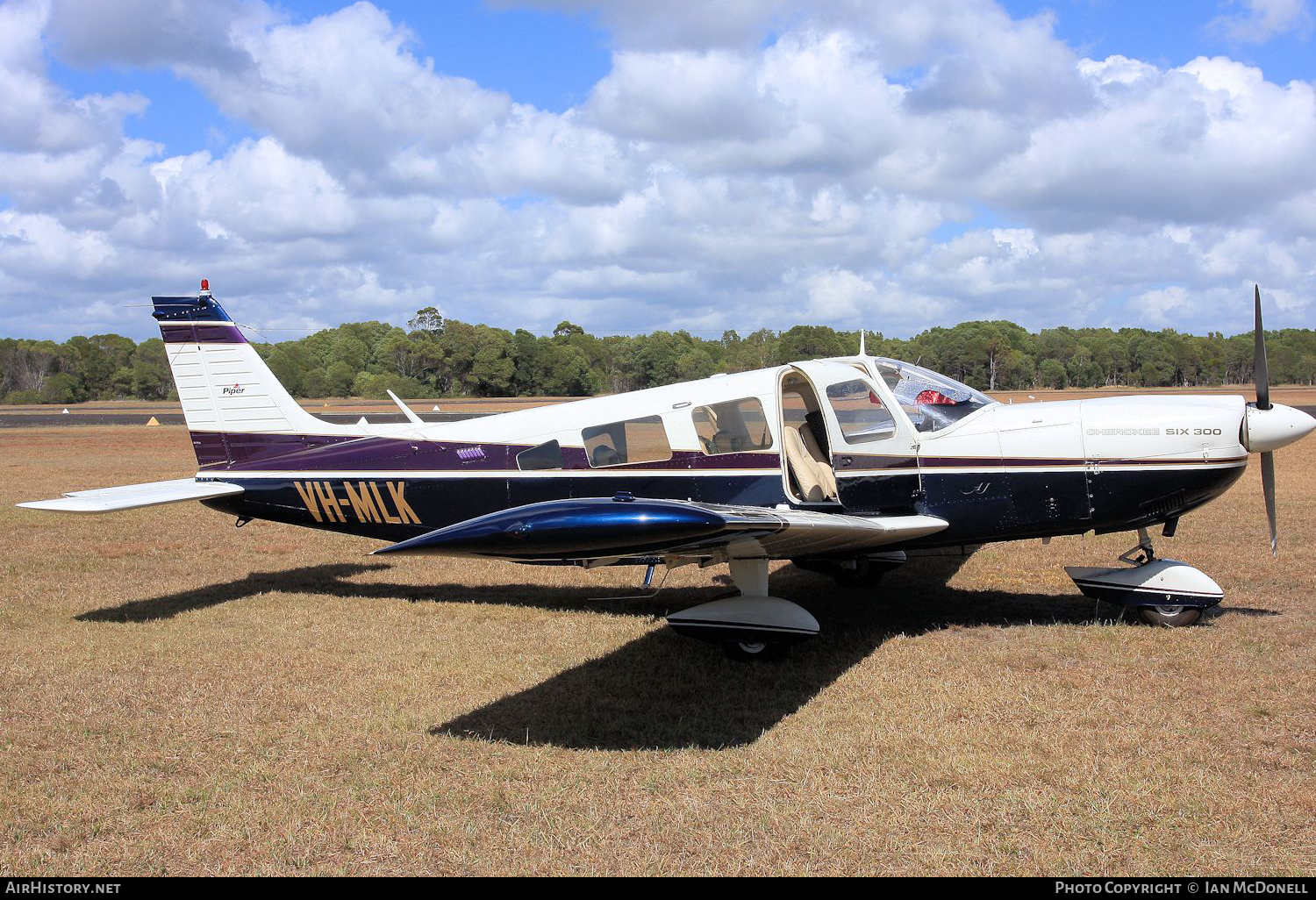 Aircraft Photo of VH-MLK | Piper PA-32-300 Cherokee Six | AirHistory.net #121297