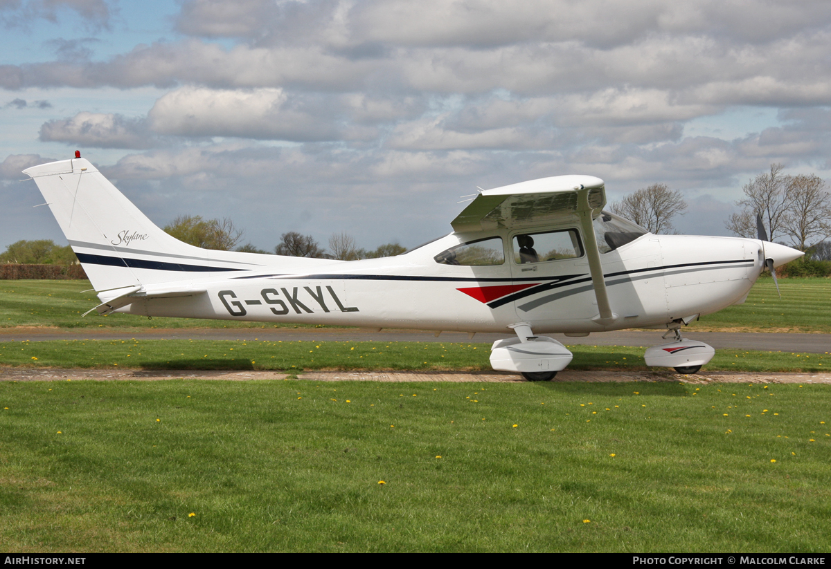 Aircraft Photo of G-SKYL | Cessna 182S Skylane | AirHistory.net #121367