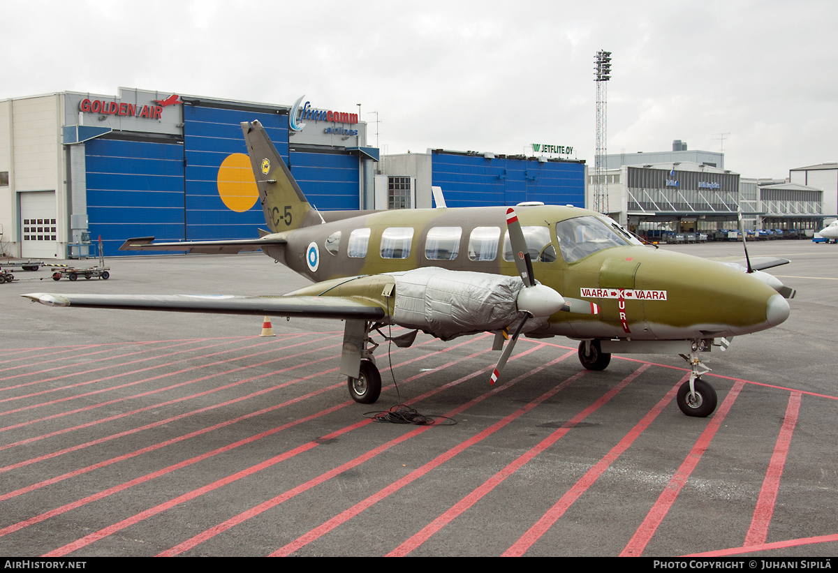 Aircraft Photo of PC-5 | Piper PA-31-350 Chieftain | Finland - Air Force | AirHistory.net #121448