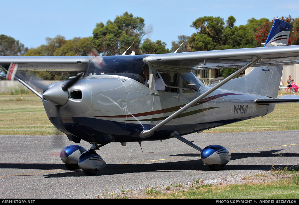 Aircraft Photo of VH-YDW | Cessna 182T Skylane | AirHistory.net #121609