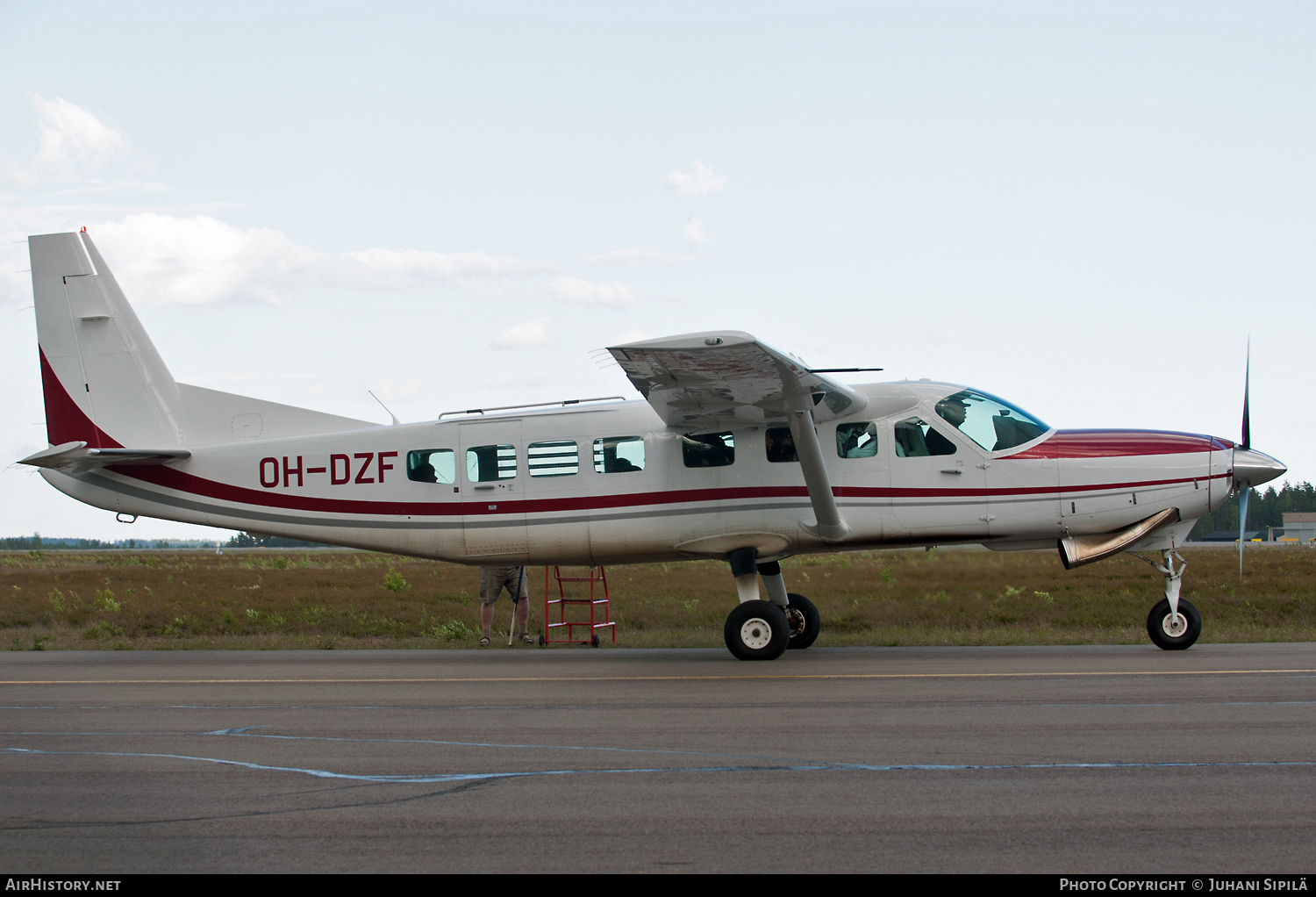 Aircraft Photo of OH-DZF | Cessna 208B Grand Caravan | AirHistory.net #121643