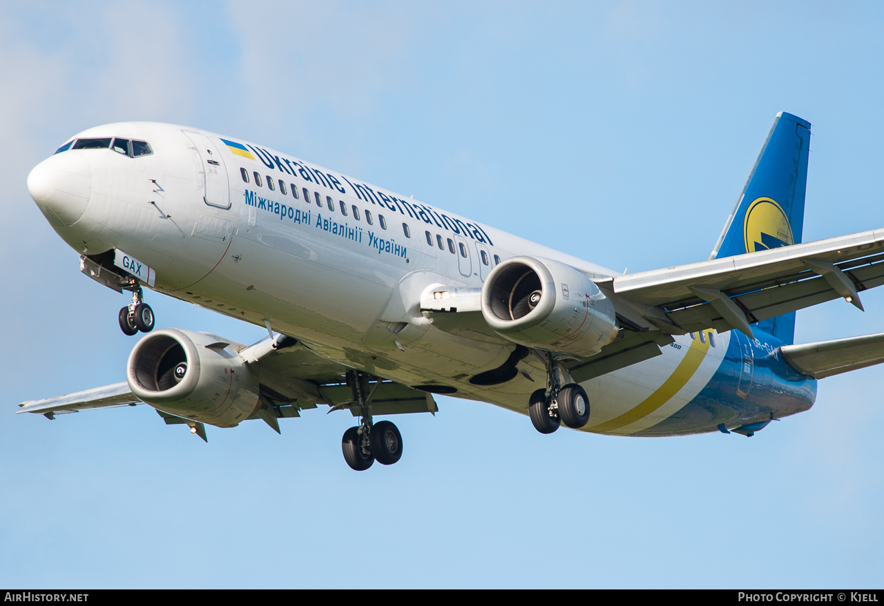 Aircraft Photo of UR-GAX | Boeing 737-4Y0 | Ukraine International Airlines | AirHistory.net #121674