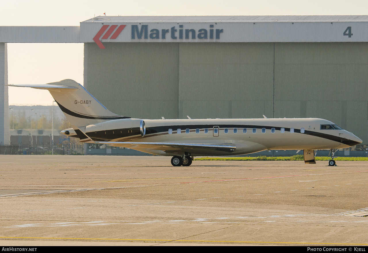 Aircraft Photo of G-GABY | Bombardier Global Express XRS (BD-700-1A10) | AirHistory.net #121775