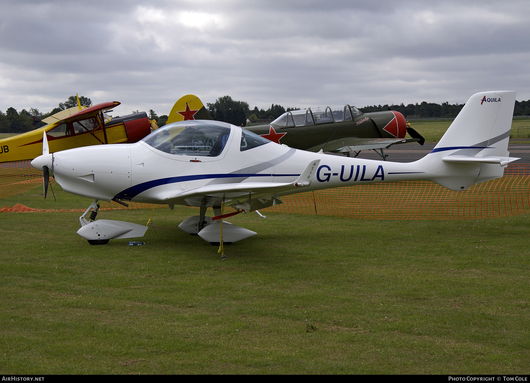 Aircraft Photo of G-UILA | Aquila AT01 A210 | AirHistory.net #121778