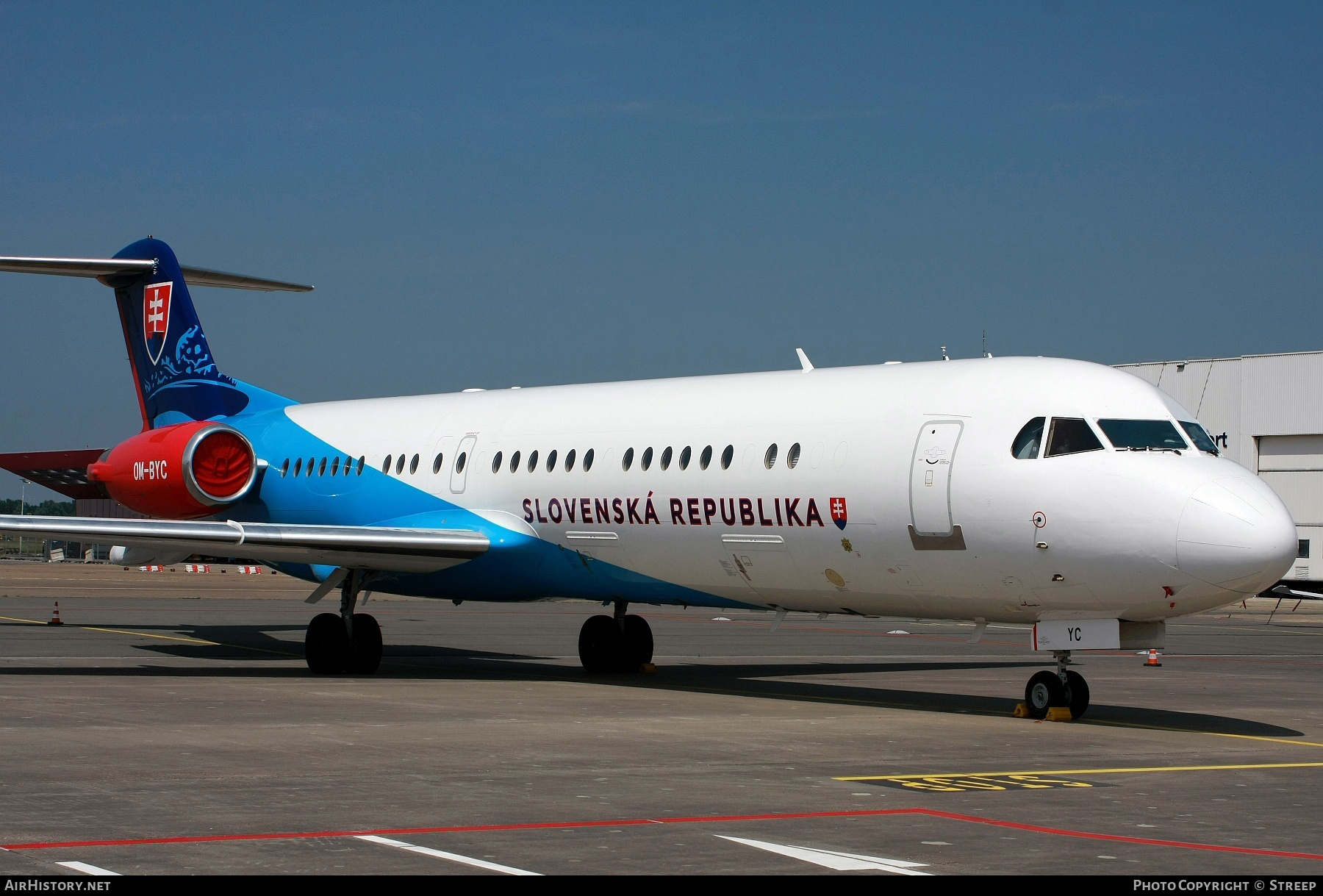 Aircraft Photo of OM-BYC | Fokker 100 (F28-0100) | Slovakia - Government | AirHistory.net #121830