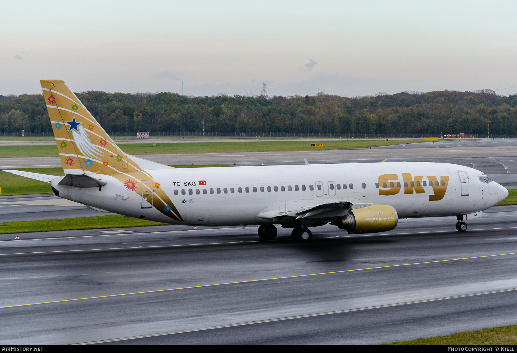 Aircraft Photo of TC-SKG | Boeing 737-4Q8 | Sky Airlines | AirHistory.net #121844