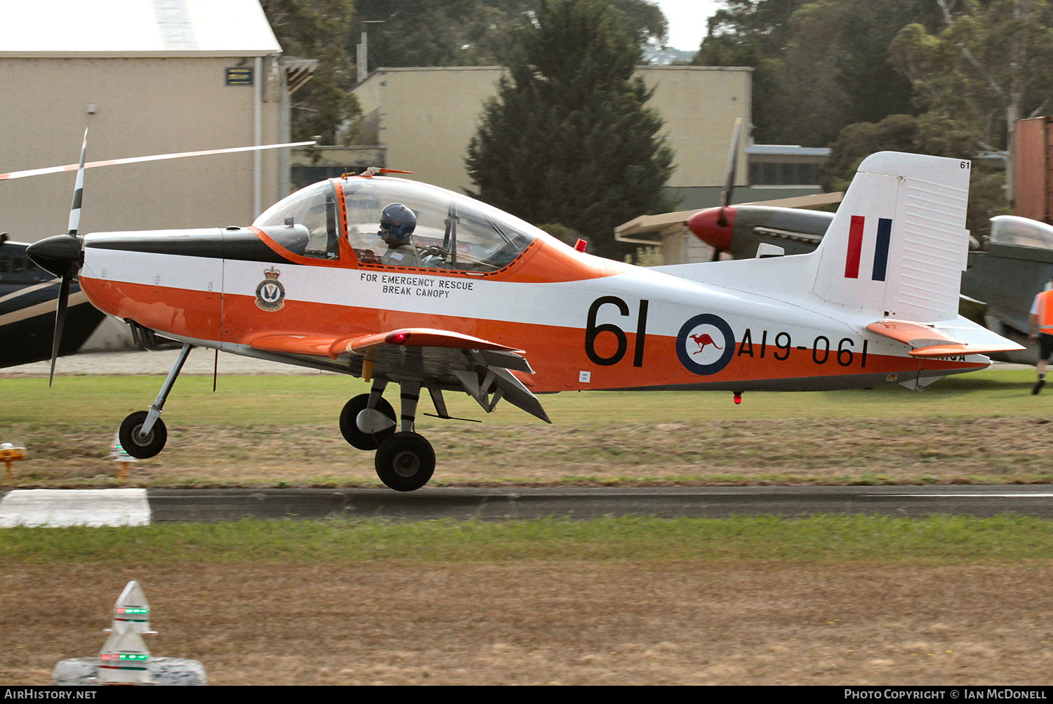 Aircraft Photo of VH-MQA / A19-061 | New Zealand CT-4A Airtrainer | Australia - Air Force | AirHistory.net #121912