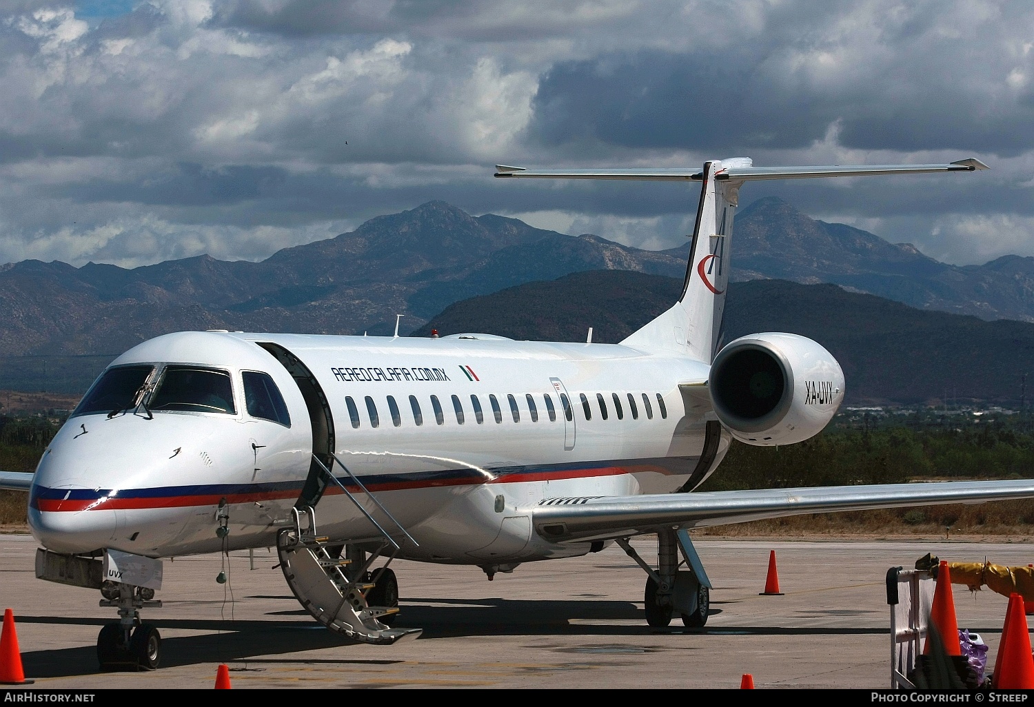 Aircraft Photo of XA-UVX | Embraer ERJ-145EP (EMB-145EP) | Aéreo Calafia | AirHistory.net #121983