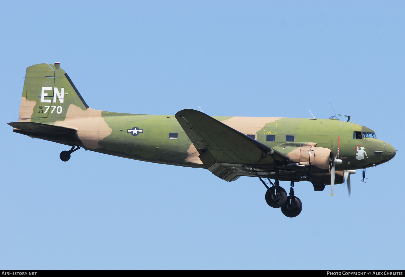 Aircraft Photo of N2805J / AF43-770 | Douglas C-47D Skytrain | USA - Air Force | AirHistory.net #121989