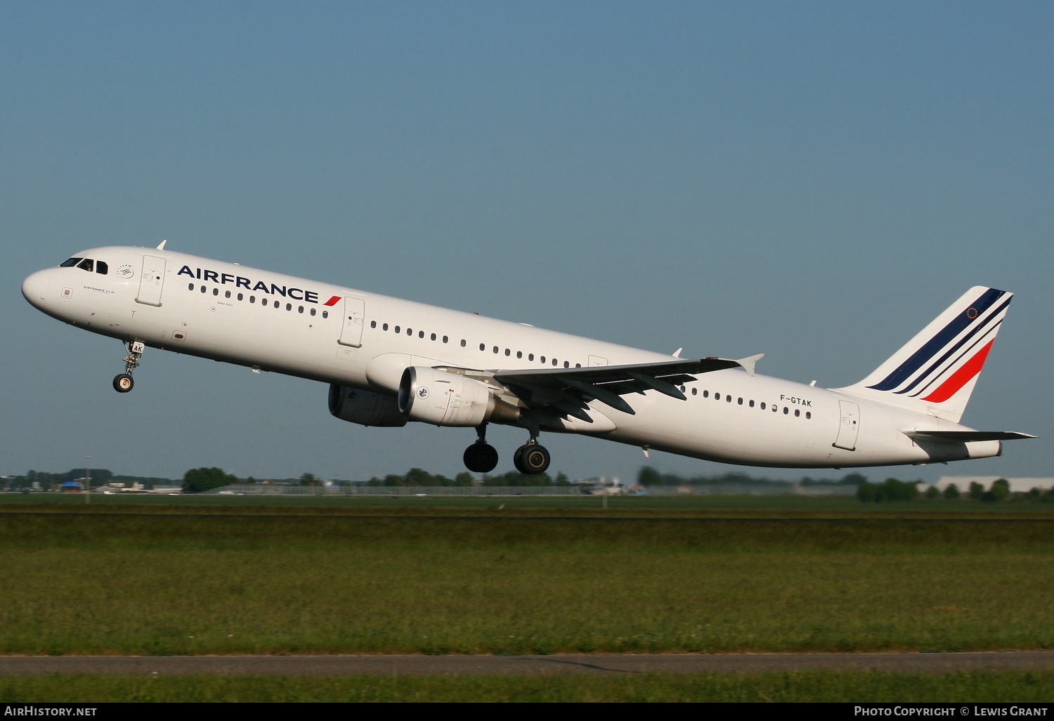Aircraft Photo of F-GTAK | Airbus A321-211 | Air France | AirHistory.net #122149