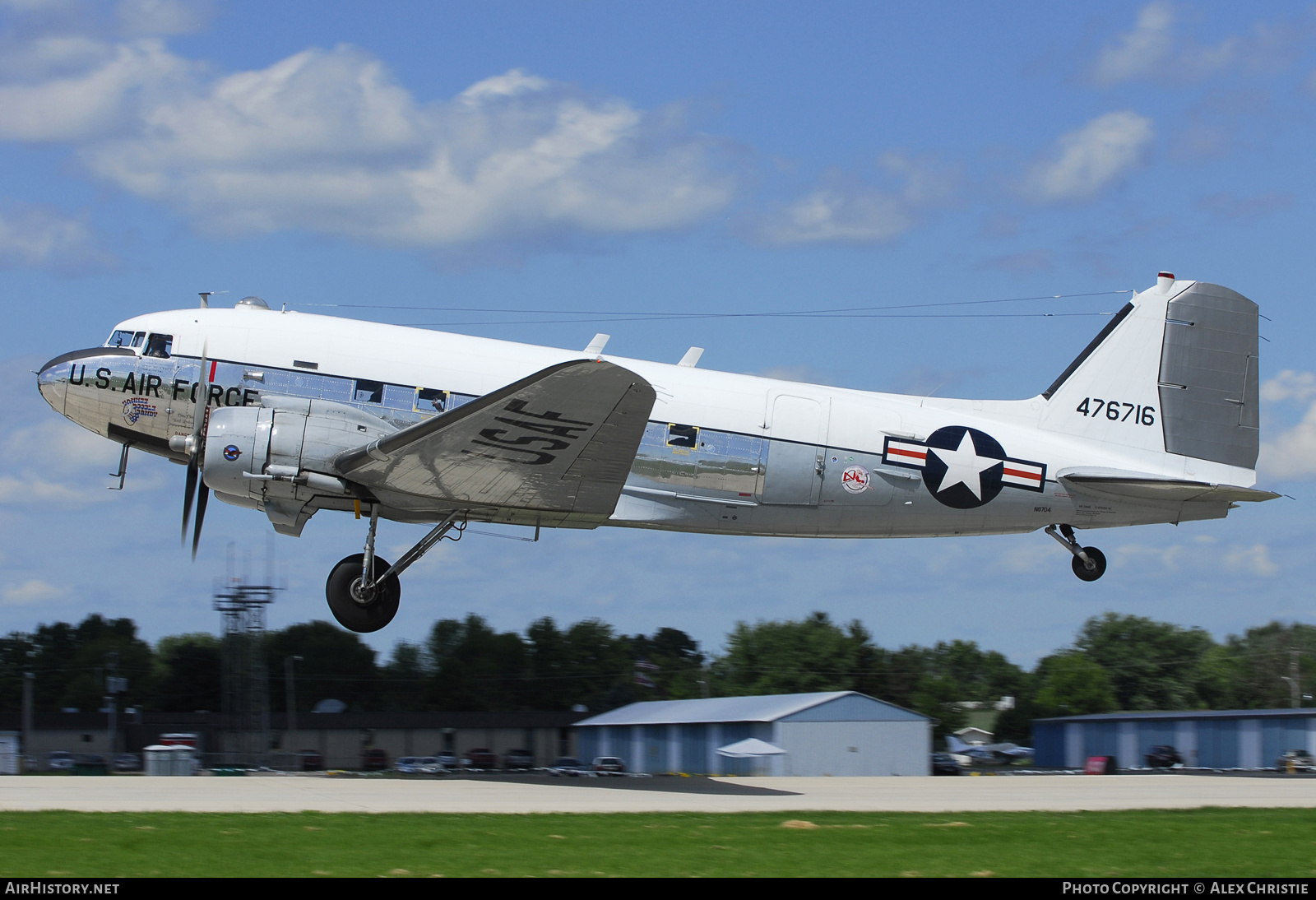 Aircraft Photo of N8704 / 476716 | Douglas C-47D Skytrain | USA - Air Force | AirHistory.net #122275