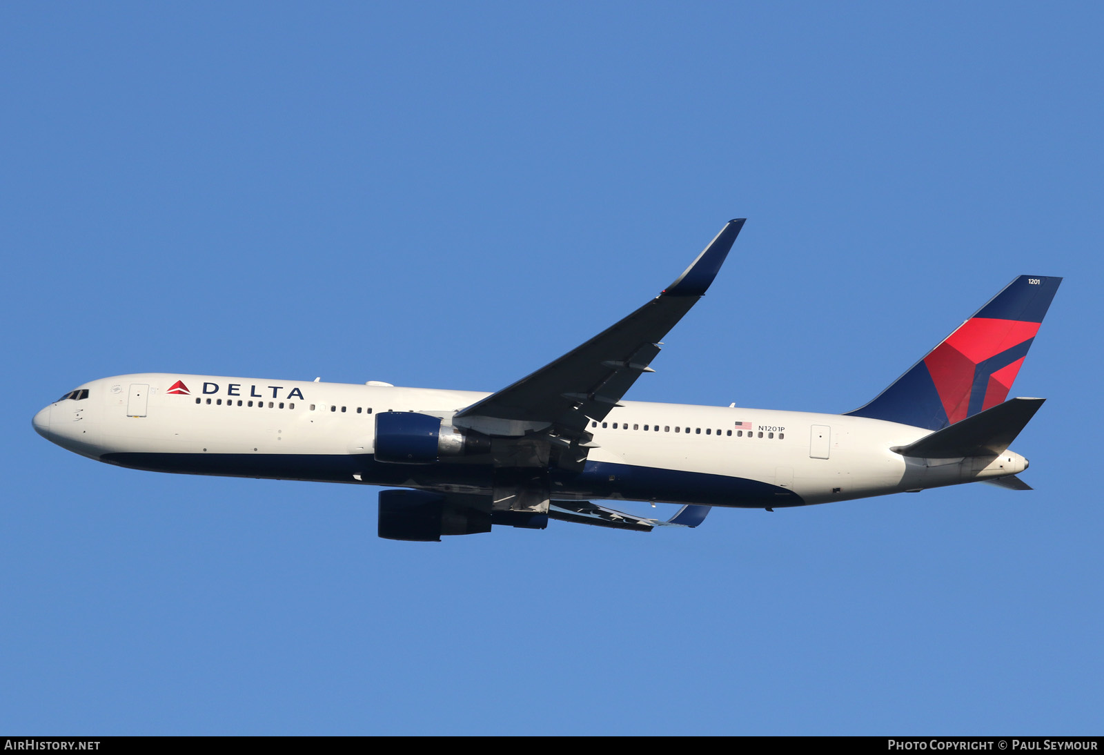 Aircraft Photo of N1201P | Boeing 767-332/ER | Delta Air Lines | AirHistory.net #122289