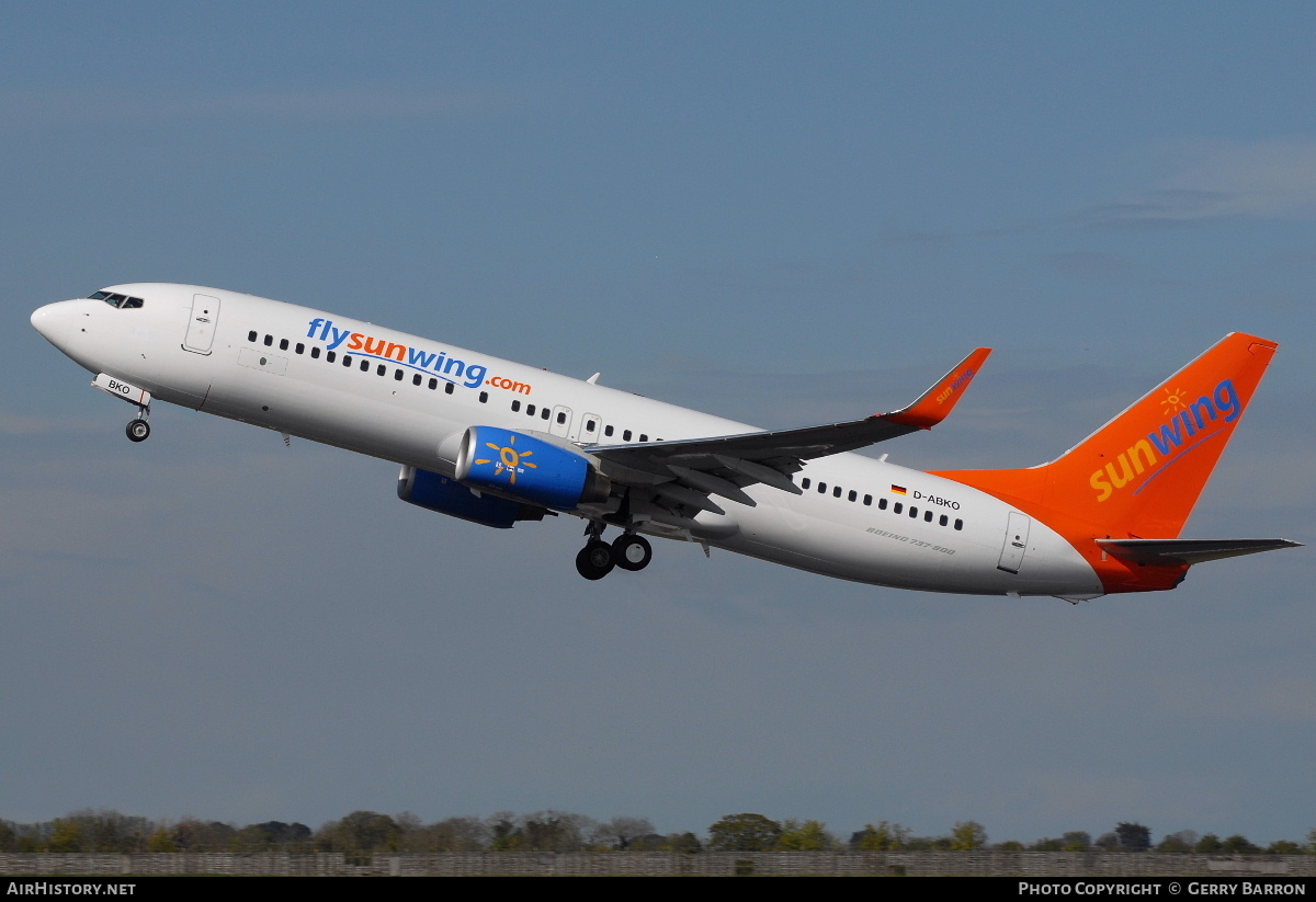 Aircraft Photo of D-ABKO | Boeing 737-86J | Sunwing Airlines | AirHistory.net #122325