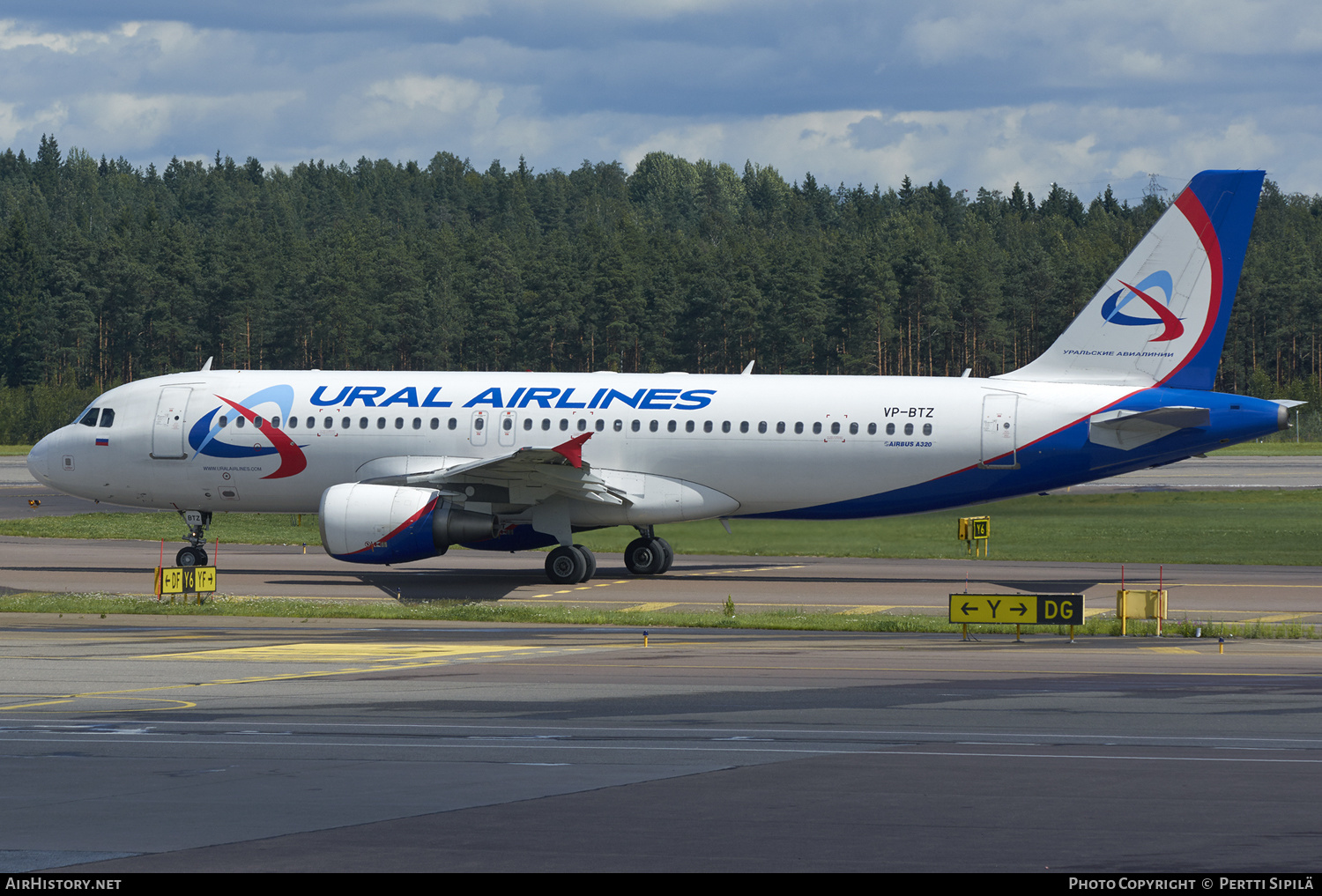 Aircraft Photo of VP-BTZ | Airbus A320-214 | Ural Airlines | AirHistory.net #122332