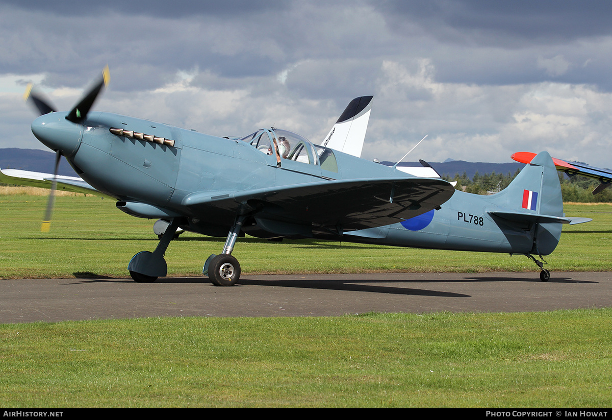 Aircraft Photo of G-CIEN / PL788 | Supermarine Aircraft Spitfire Mk26 | UK - Air Force | AirHistory.net #122359