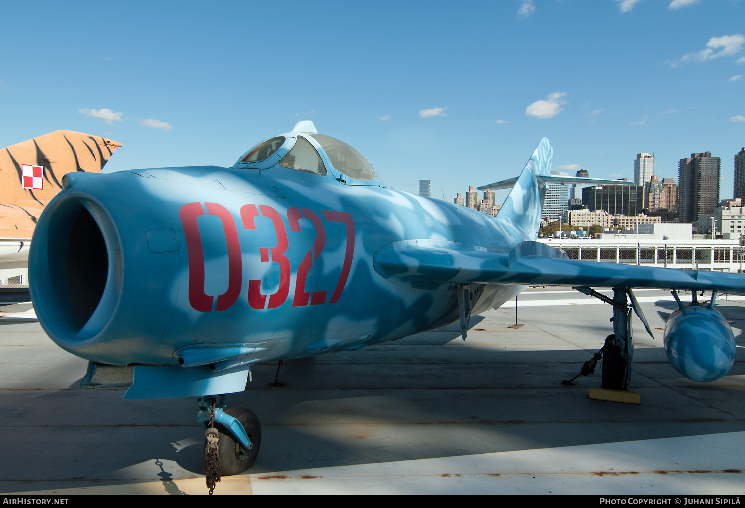 Aircraft Photo of 0327 | PZL-Mielec Lim-5 (MiG-17F) | Vietnam - Air Force | AirHistory.net #122374
