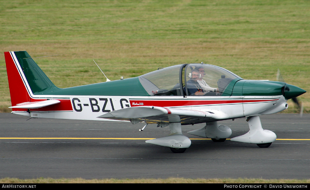Aircraft Photo of G-BZLG | Robin HR-200-120B | AirHistory.net #122404