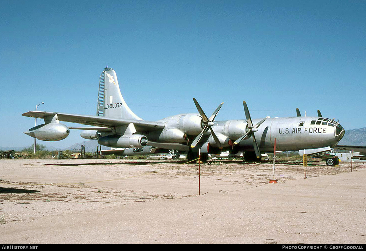 Aircraft Photo of 49-372 / 0-90372 | Boeing KB-50J Superfortress | USA - Air Force | AirHistory.net #122408