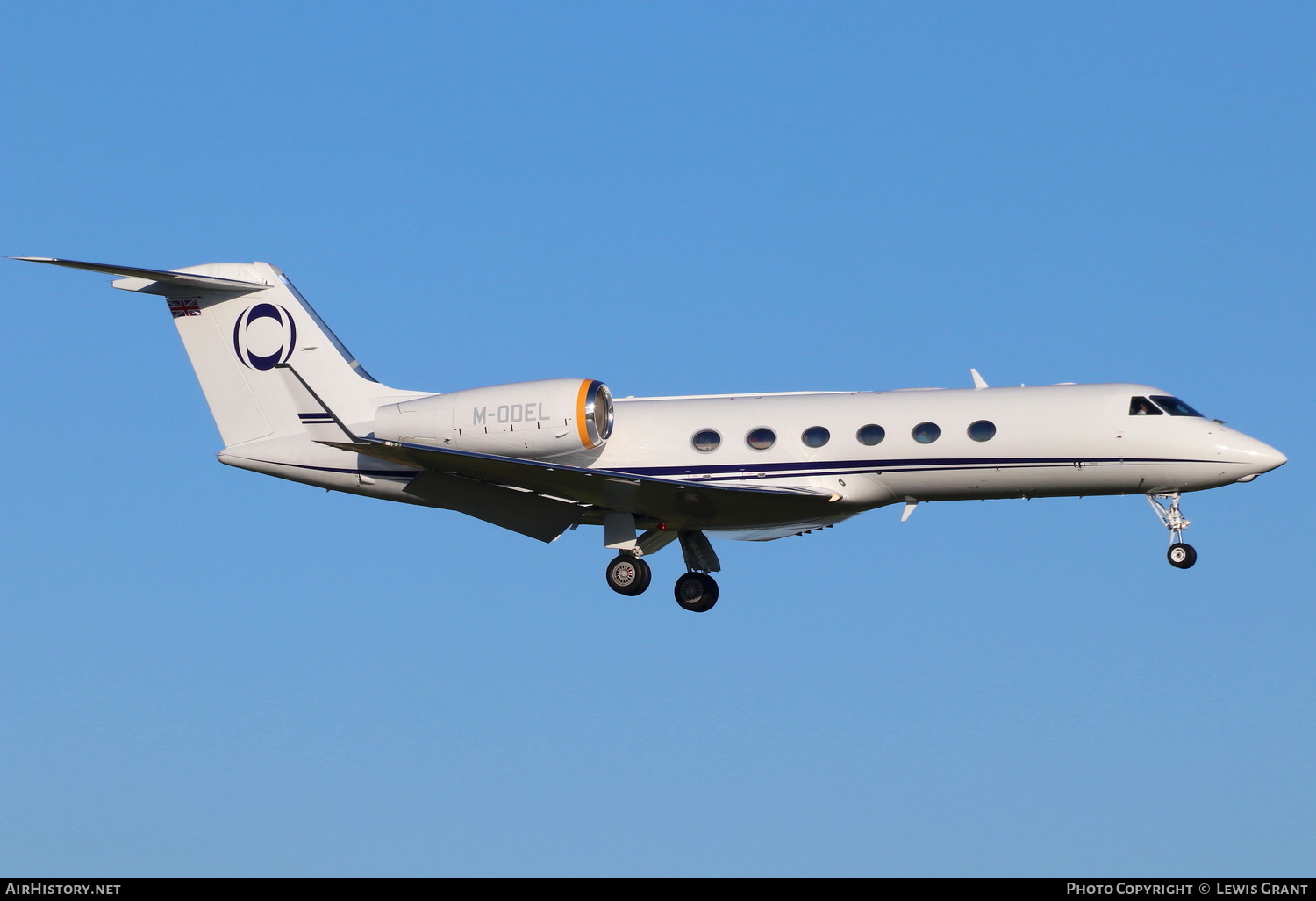 Aircraft Photo of M-ODEL | Gulfstream Aerospace G-IV-X Gulfstream G450 | AirHistory.net #122608
