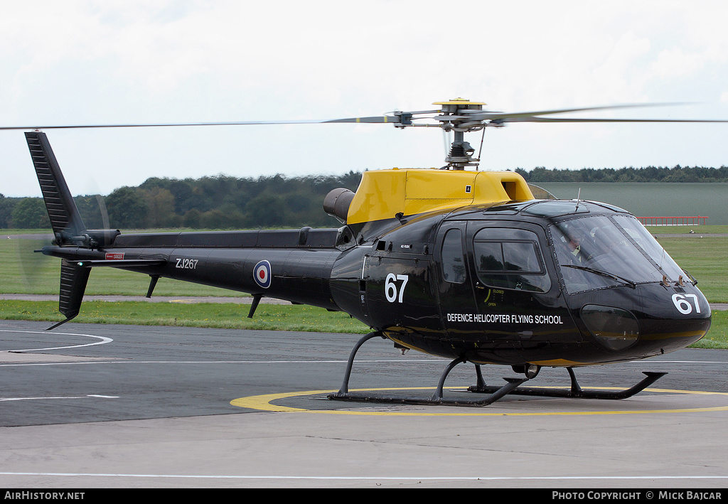 Aircraft Photo of ZJ267 | Eurocopter AS-350BB Squirrel HT1 | UK - Air Force | AirHistory.net #122723
