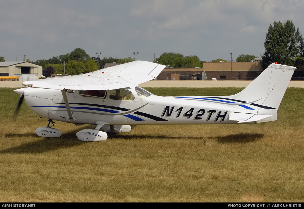 Aircraft Photo of N142TH | Cessna 172N | AirHistory.net #122754