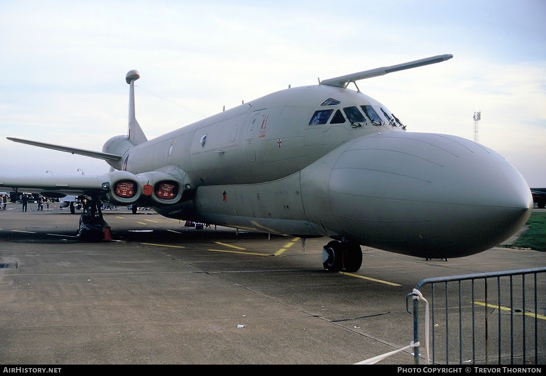 Aircraft Photo of XV263 | Hawker Siddeley HS-801 Nimrod AEW.3 | UK - Air Force | AirHistory.net #122789