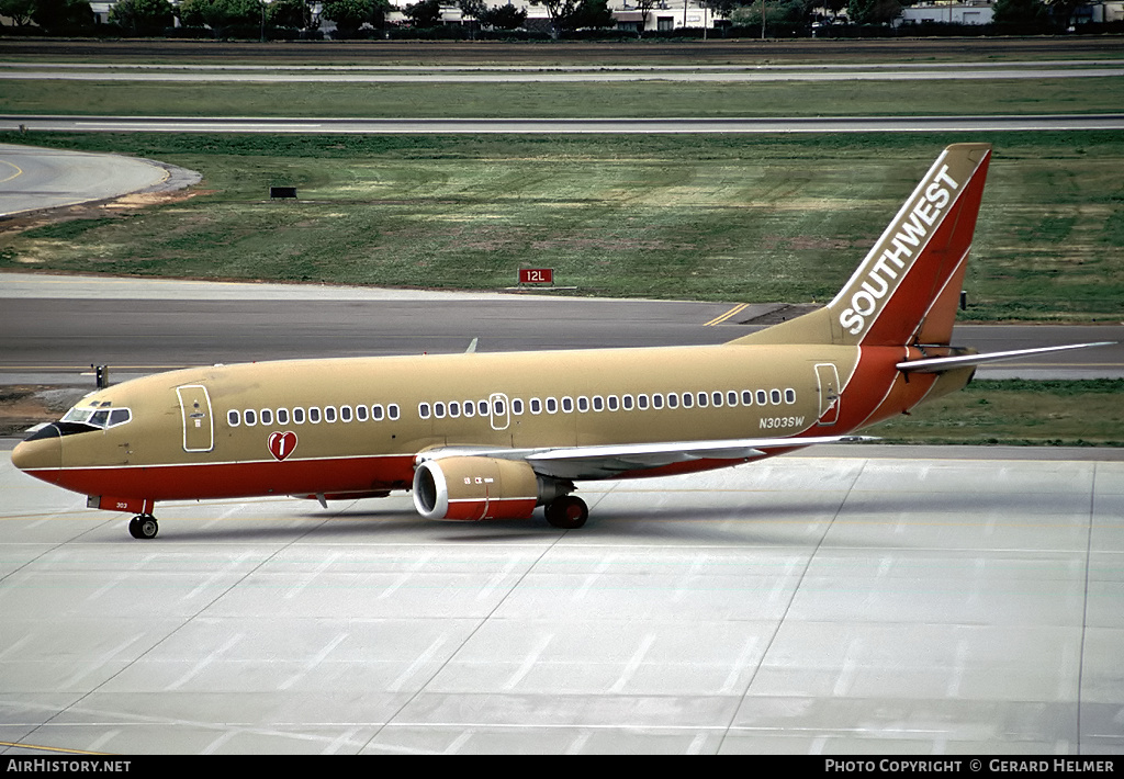 Aircraft Photo of N303SW | Boeing 737-3H4 | Southwest Airlines | AirHistory.net #122799