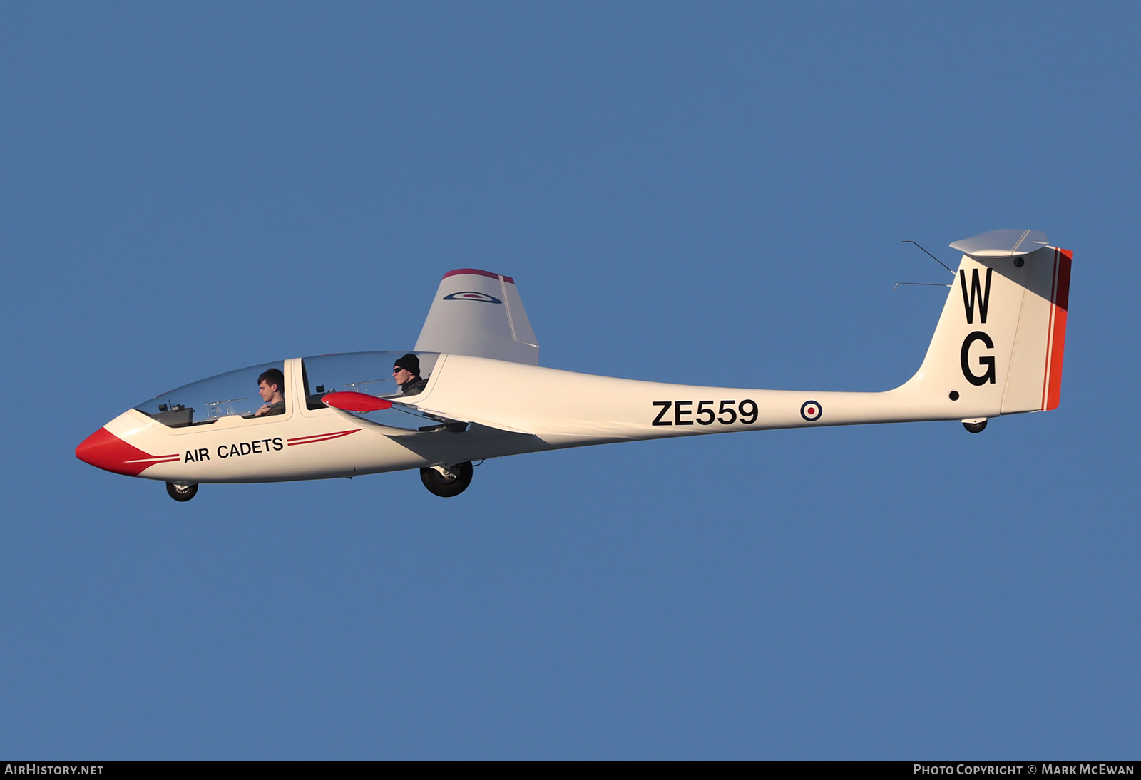 Aircraft Photo of ZE559 | Grob G-103A Viking TX1 | UK - Air Force | AirHistory.net #122999