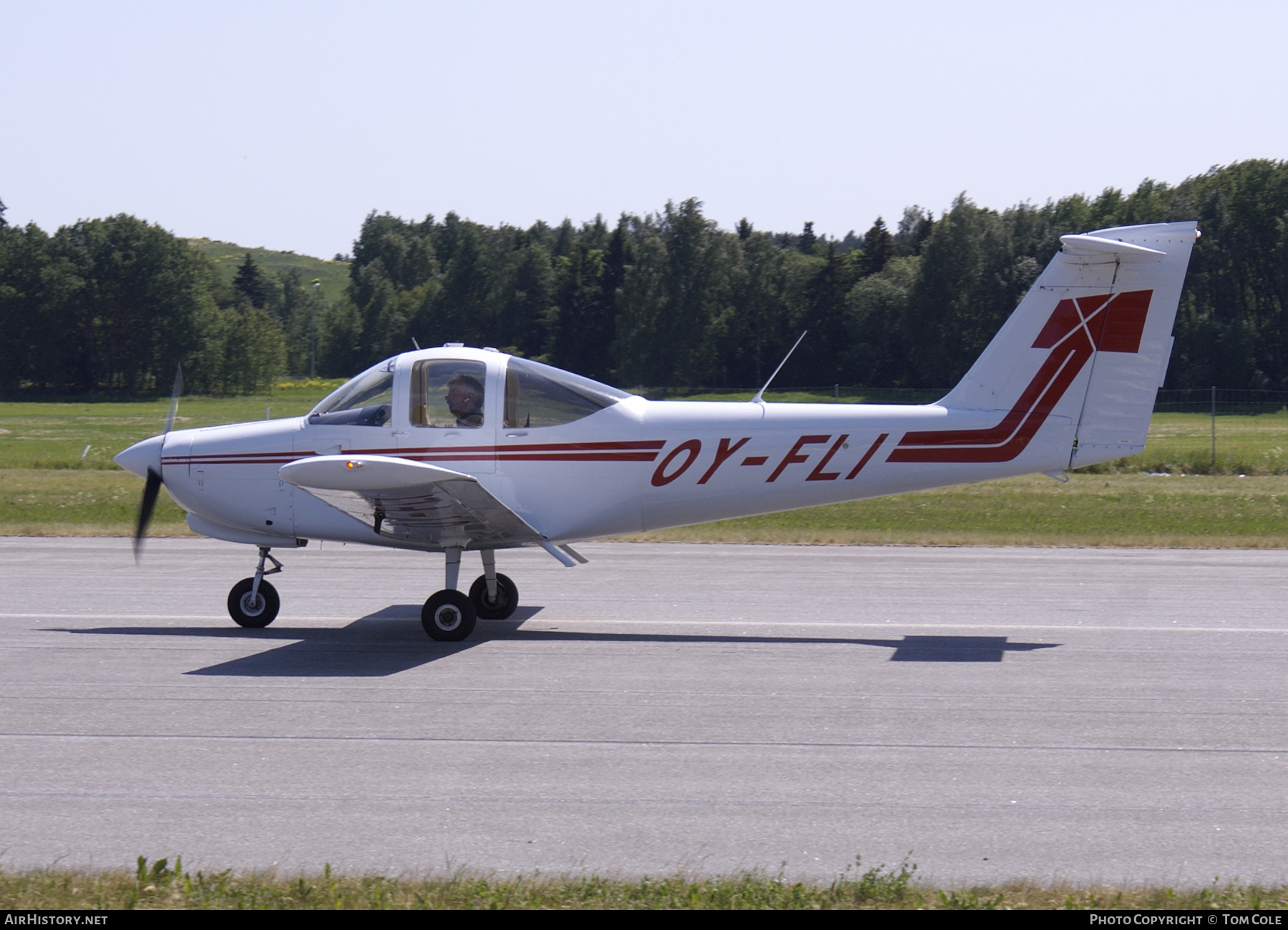Aircraft Photo of OY-FLI | Piper PA-38-112 Tomahawk | AirHistory.net #123046