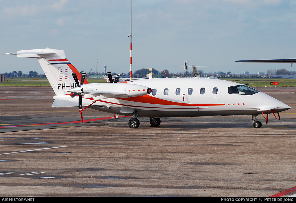 Aircraft Photo of PH-HRK | Piaggio P-180 Avanti II | Van Herk Groep | AirHistory.net #123074