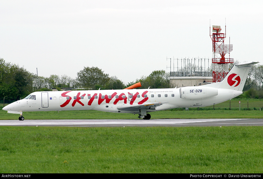 Aircraft Photo of SE-DZB | Embraer ERJ-145EP (EMB-145EP) | Skyways | AirHistory.net #123111