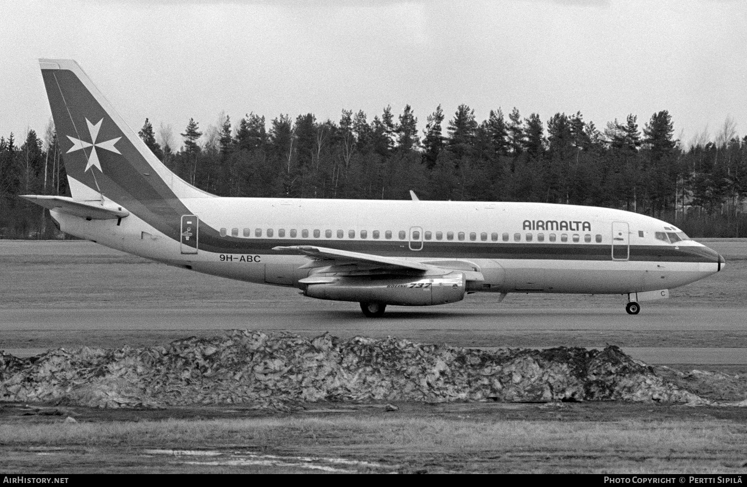 Aircraft Photo of 9H-ABC | Boeing 737-2Y5/Adv | Air Malta | AirHistory.net #123197