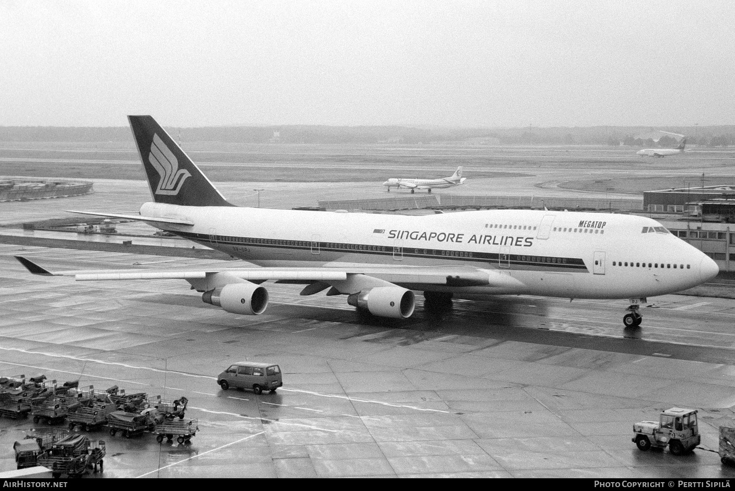 Aircraft Photo of 9V-SPJ | Boeing 747-412 | Singapore Airlines | AirHistory.net #123237