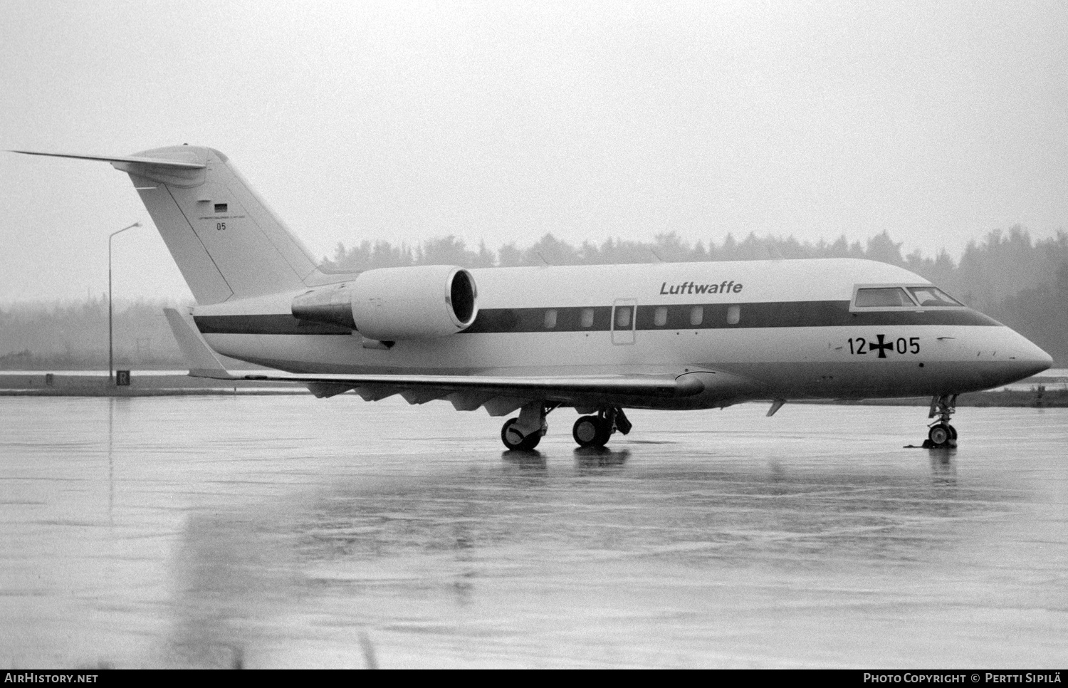 Aircraft Photo of 1205 | Canadair Challenger 601 (CL-600-2A12) | Germany - Air Force | AirHistory.net #123298