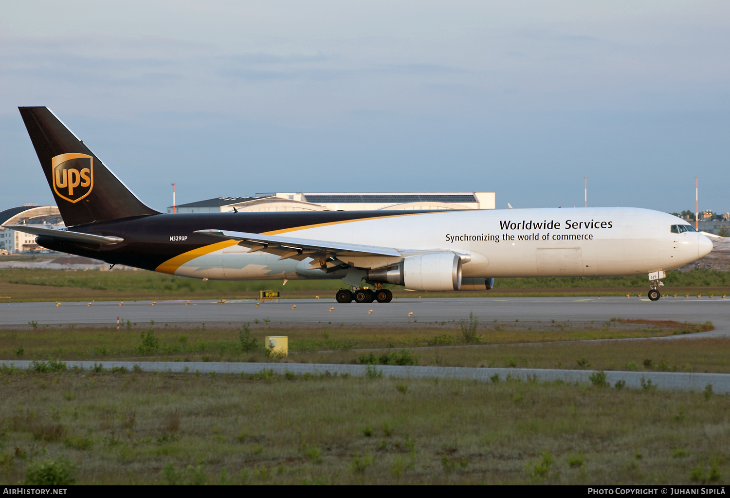 Aircraft Photo of N329UP | Boeing 767-34AF/ER | United Parcel Service - UPS | AirHistory.net #123317