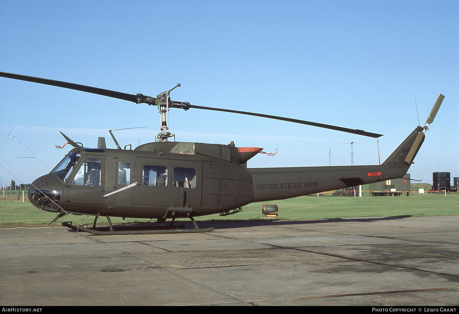 Aircraft Photo of 73-21822 / 0-21822 | Bell UH-1H Iroquois | USA - Army | AirHistory.net #123531