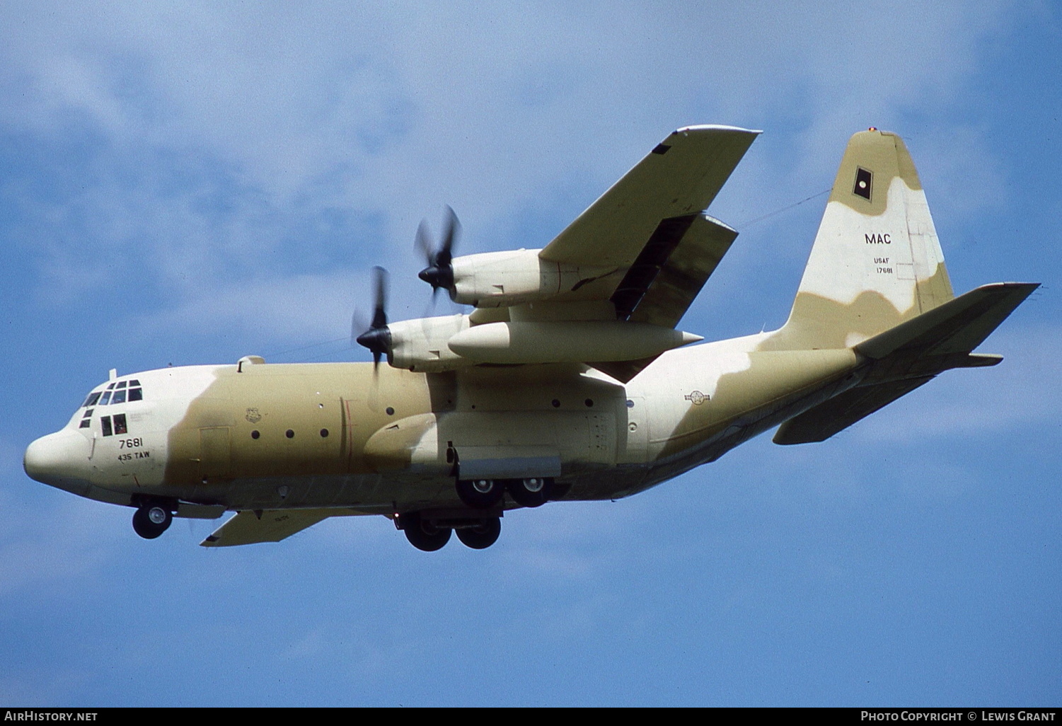 Aircraft Photo of 64-17681 / 17681 | Lockheed C-130E Hercules (L-382) | USA - Air Force | AirHistory.net #123565