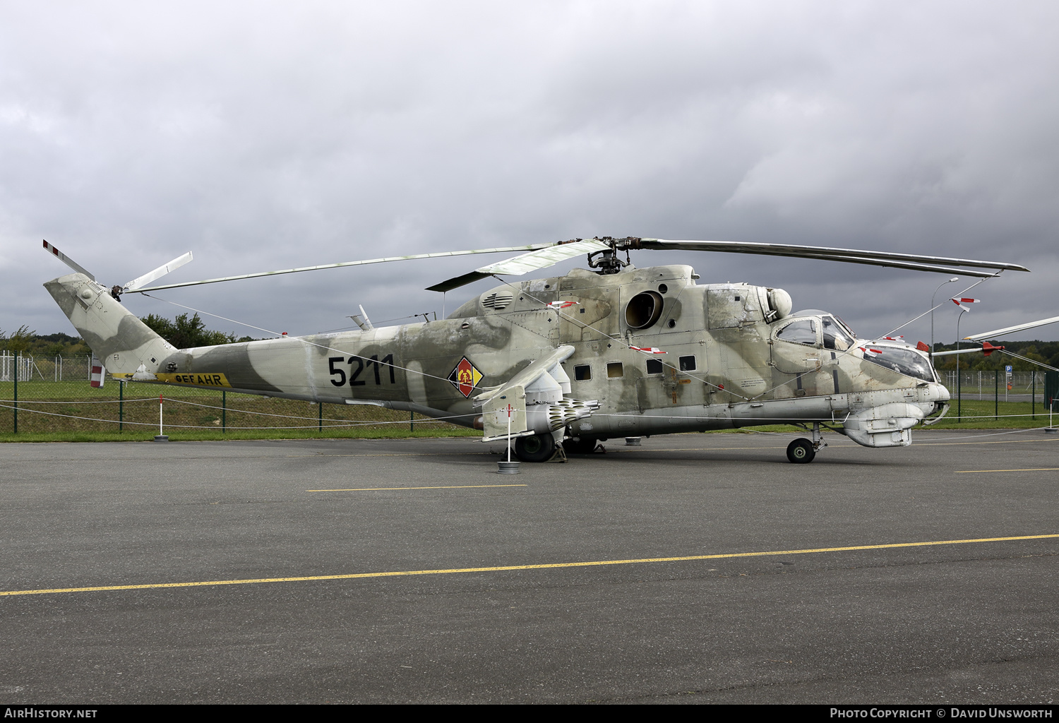 Aircraft Photo of 5211 | Mil Mi-24D | East Germany - Air Force | AirHistory.net #123619