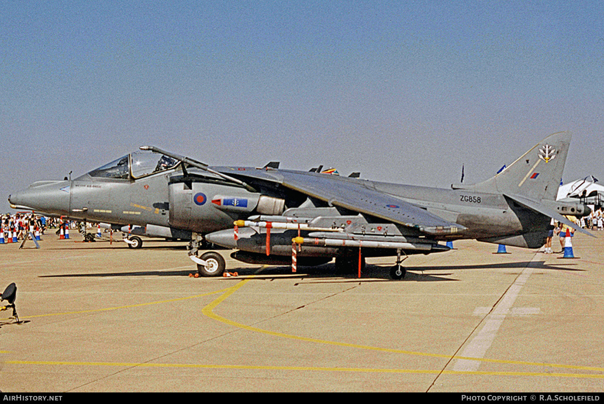 Aircraft Photo of ZG858 | British Aerospace Harrier GR9 | UK - Air Force | AirHistory.net #123697