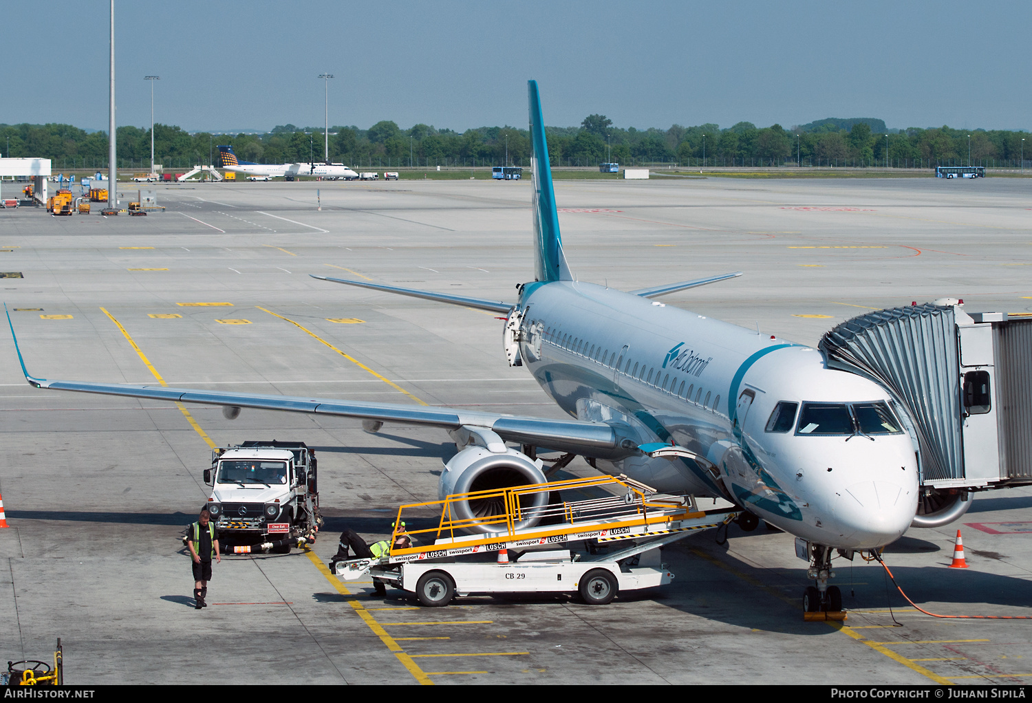 Aircraft Photo of I-ADJM | Embraer 195LR (ERJ-190-200LR) | Air Dolomiti | AirHistory.net #123732