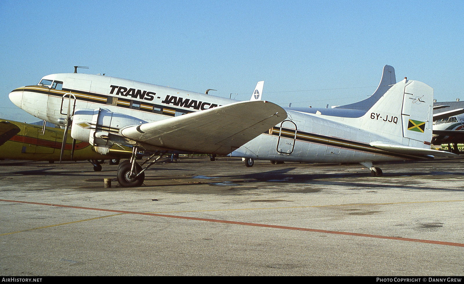 Aircraft Photo of 6Y-JJQ | Douglas DC-3(C) | Trans-Jamaican Airlines | AirHistory.net #123767