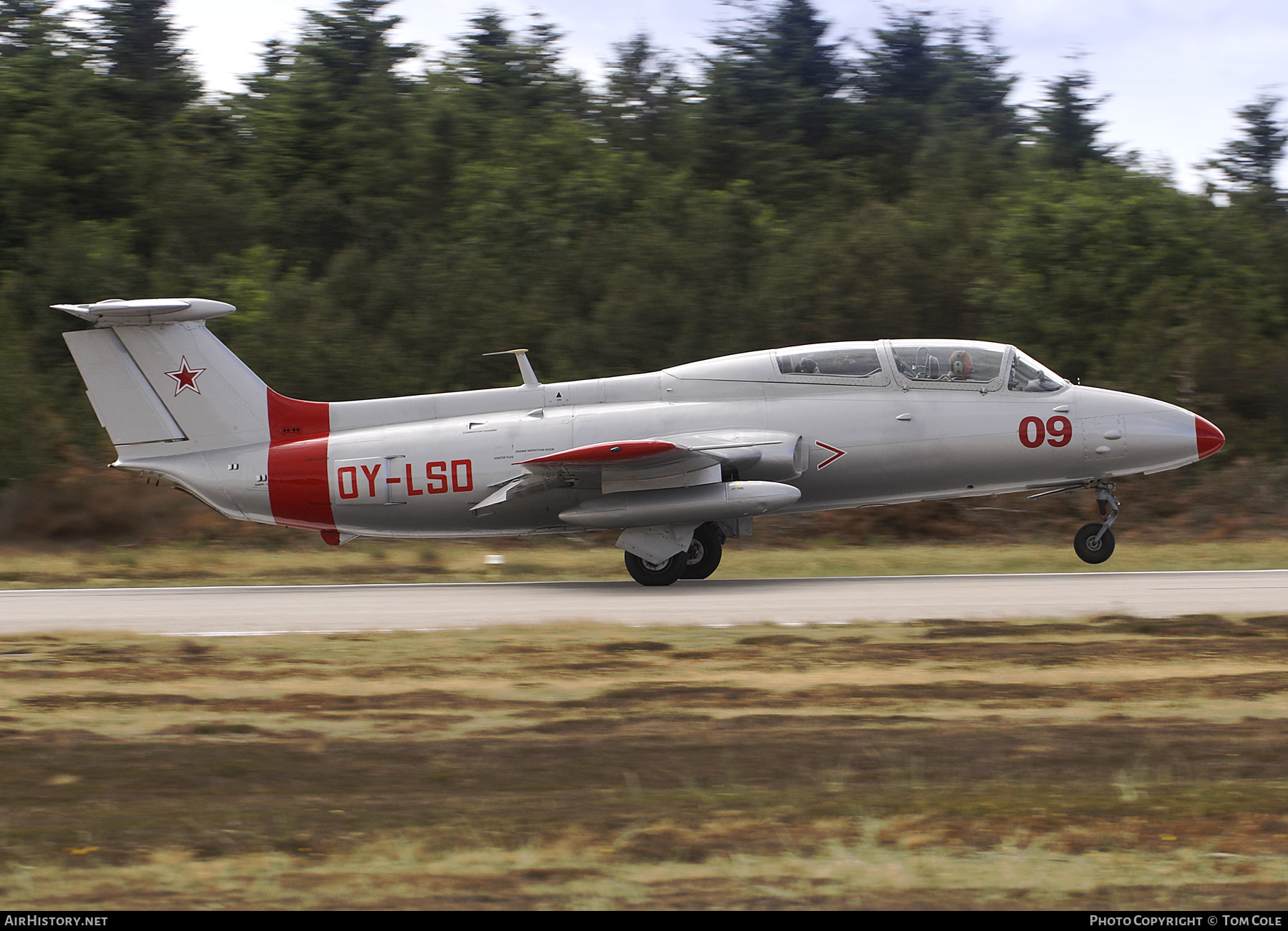 Aircraft Photo of OY-LSD / 09 red | Aero L-29 Delfin | Soviet Union - Air Force | AirHistory.net #123772