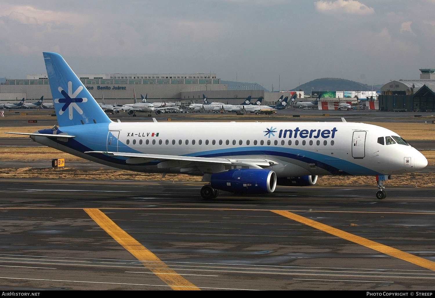 Aircraft Photo of XA-LLV | Sukhoi SSJ-100-95B Superjet 100 (RRJ-95B) | Interjet | AirHistory.net #123862