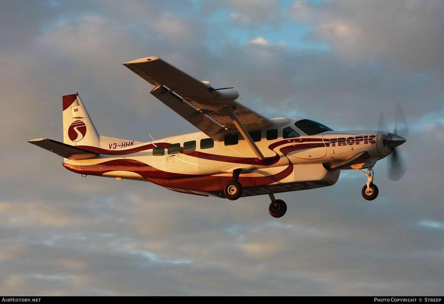Aircraft Photo of V3-HHK | Cessna 208B Grand Caravan | Tropic Air | AirHistory.net #123869