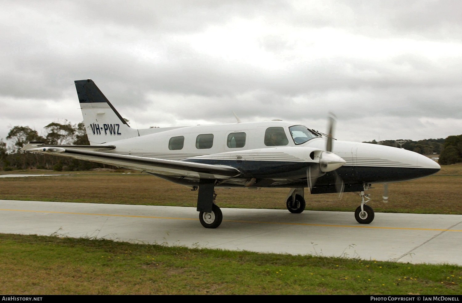 Aircraft Photo of VH-PWZ | Piper PA-31P-350 Mojave | AirHistory.net #124027