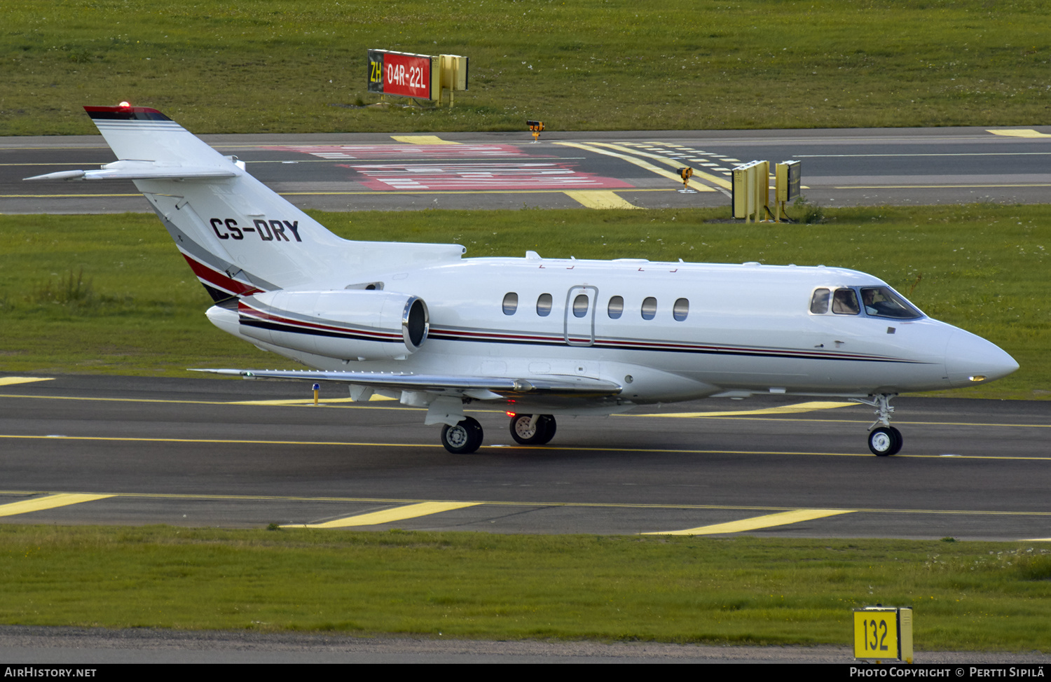 Aircraft Photo of CS-DRY | Raytheon Hawker 800XPi | AirHistory.net #124161