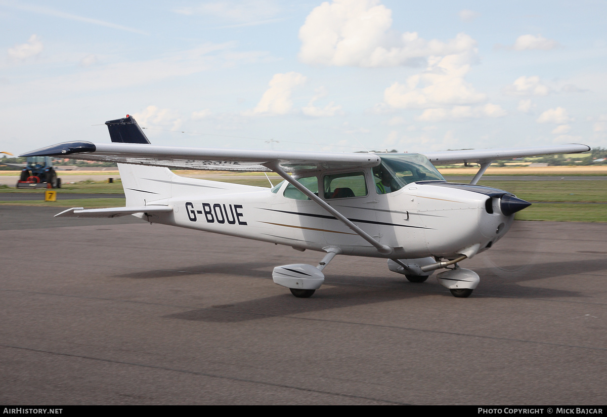 Aircraft Photo of G-BOUE | Cessna 172N Skyhawk 100 | AirHistory.net #124181