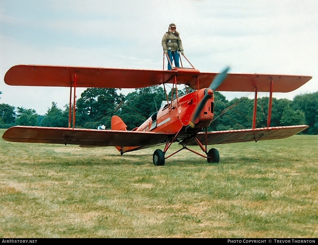 Aircraft Photo of G-AIXD | De Havilland D.H. 82A Tiger Moth II | Oliver Flying Circus | AirHistory.net #124292