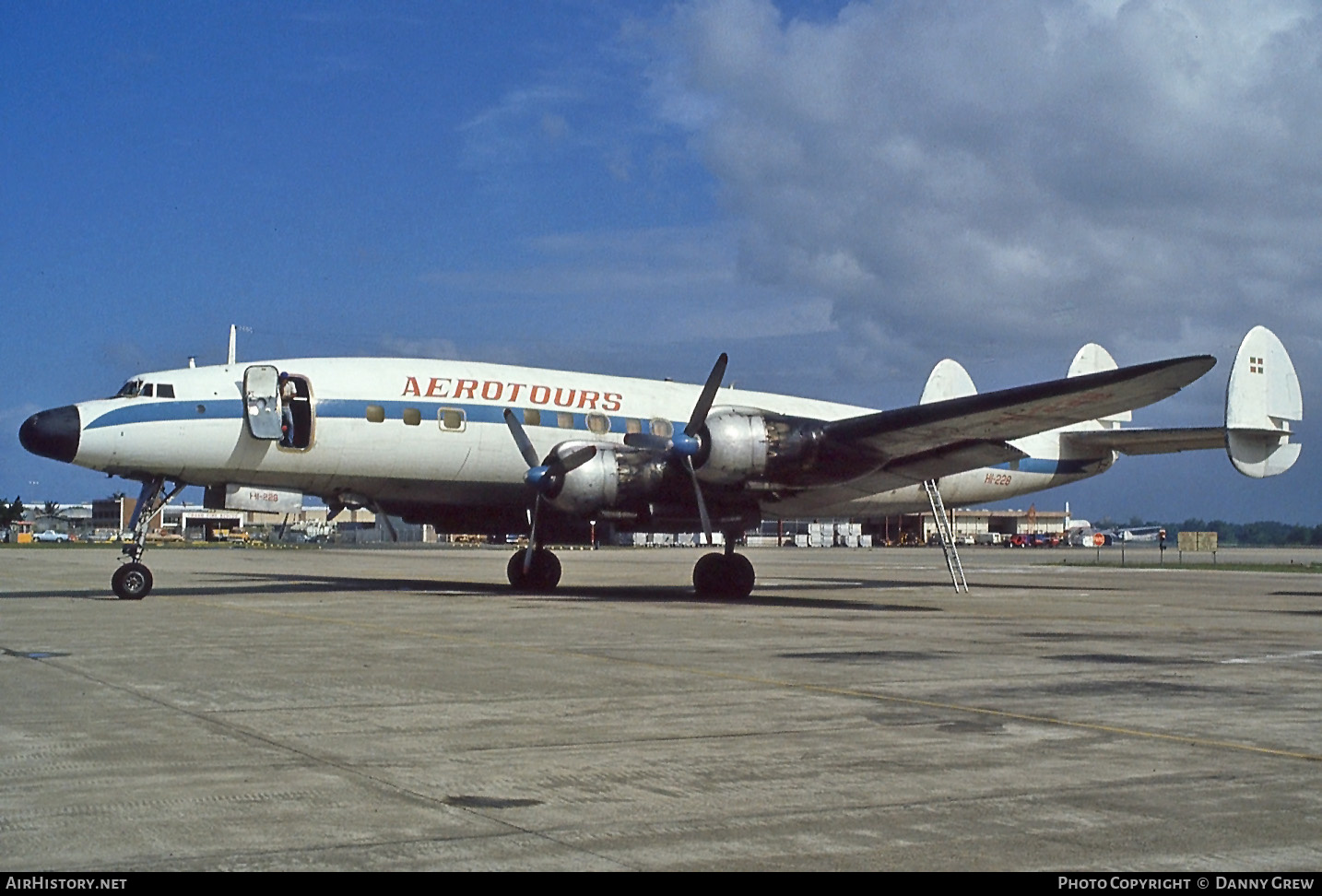 Aircraft Photo of HI-228 | Lockheed L-1049/02 Super Constellation | Aerotours | AirHistory.net #124321